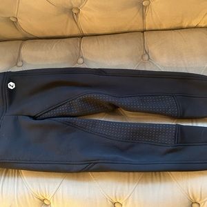 Girls size small fleece lined full seat Horze winter riding breeches